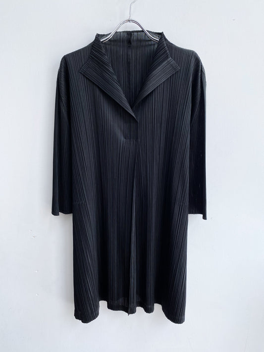 Issey Miyake Pleats Please Spring 2011 Black Top.