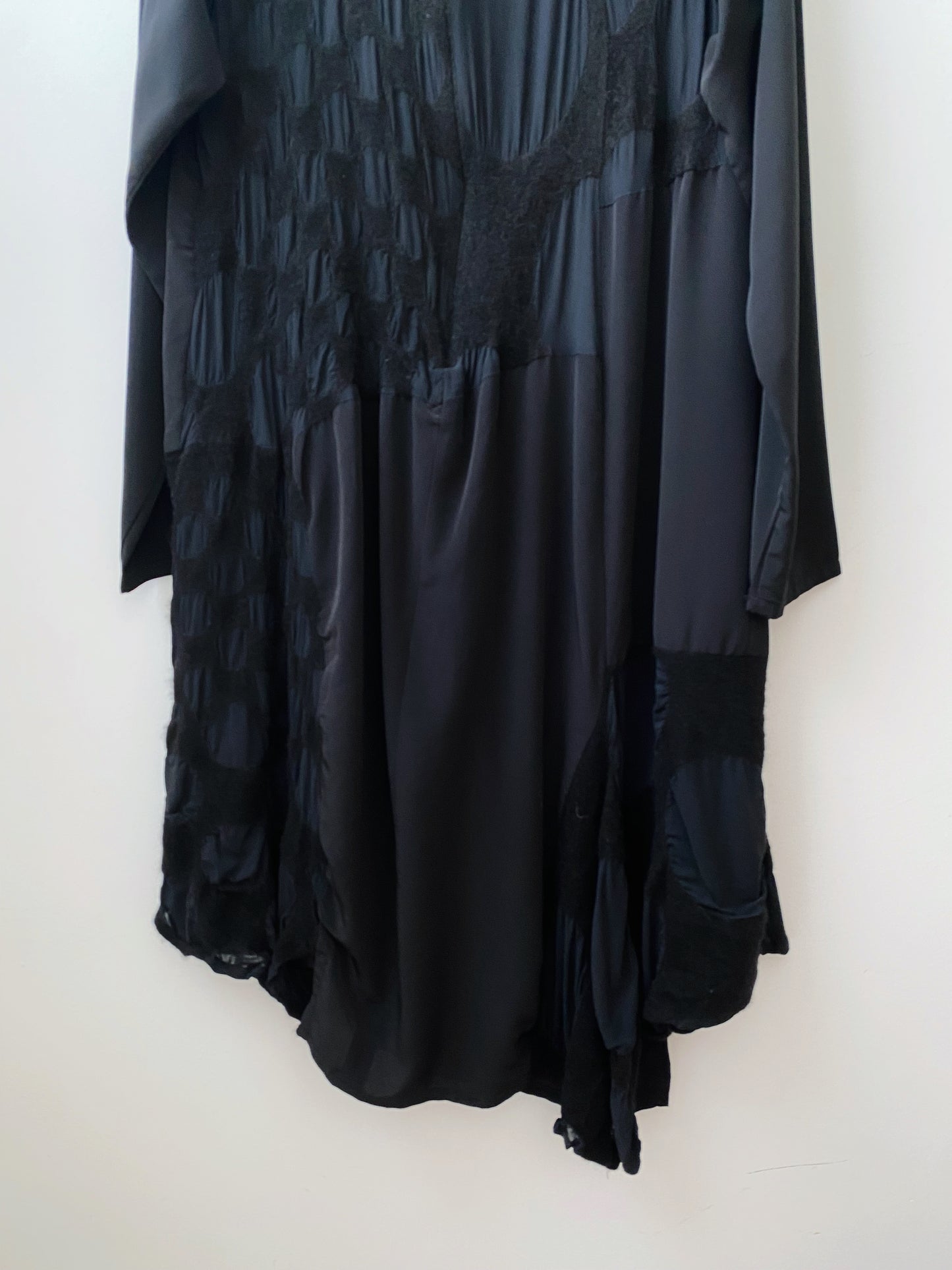 Gomme – Asymmetrical Polka Dots Patchwork Dress.
