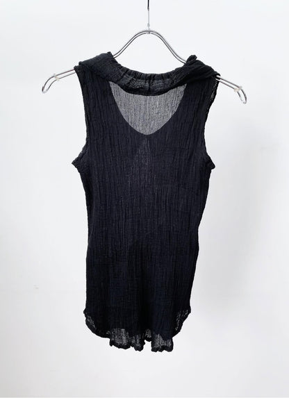 ISSEY MIYAKE ME FW2014 BIG COLLAR PLEATED TANKTOP.